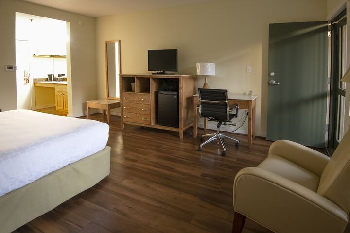 Room 22 of 121