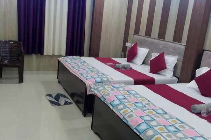 Room 2 of 17