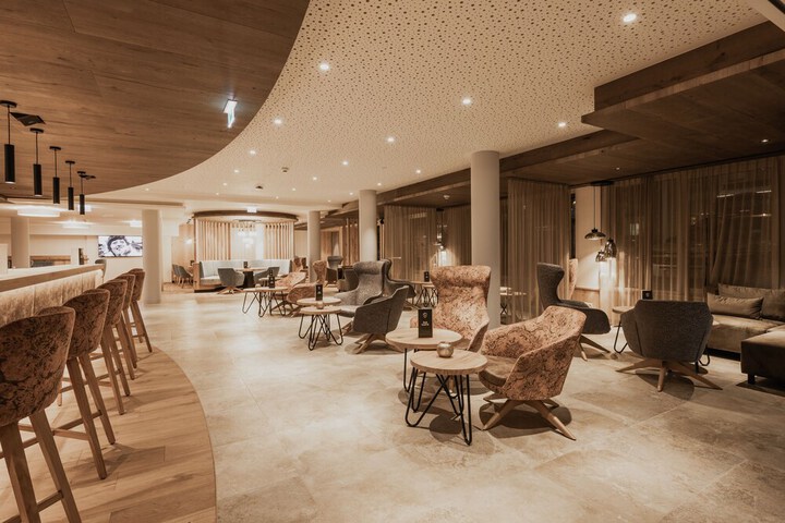 Hotel Interior 6 of 200