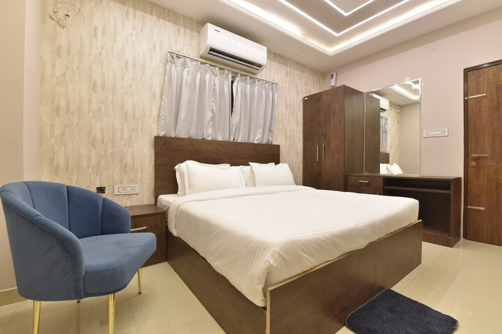 Room 21 of 33
