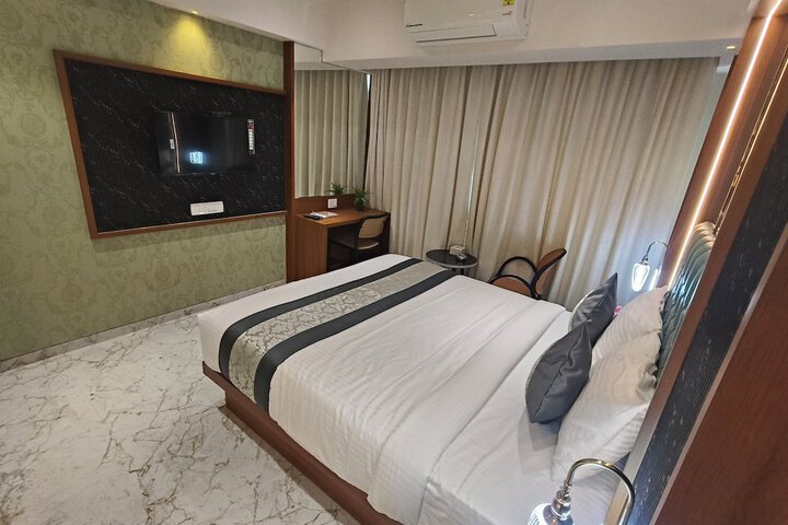 Room 40 of 60