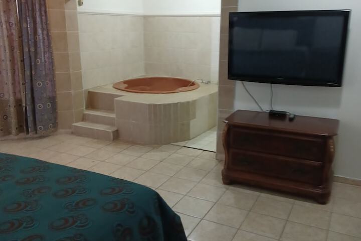 Room 3 of 41