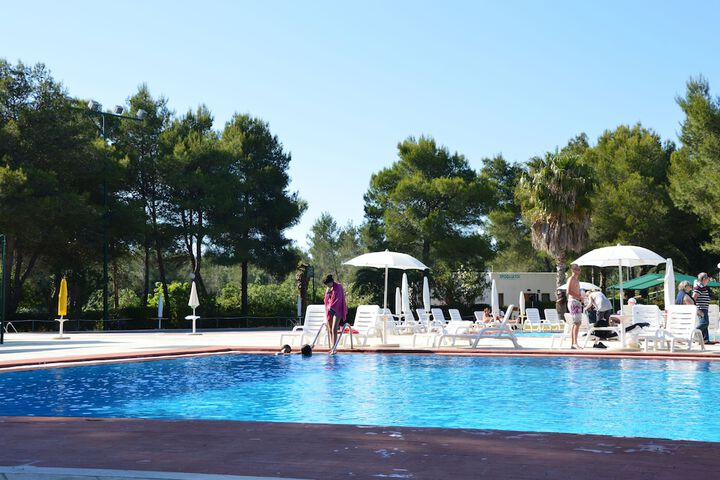 Hotel Pool