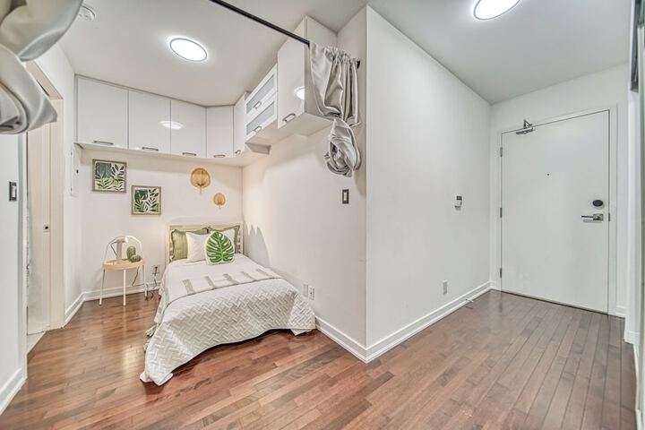 Room 5 of 56