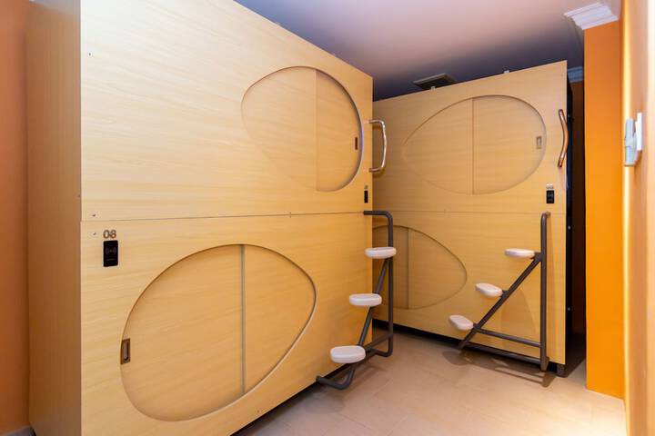 Room 3 of 24