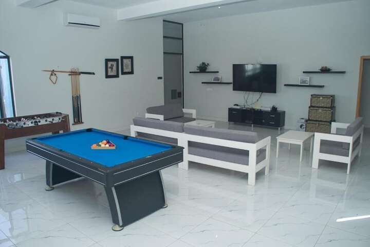 Room 44 of 48
