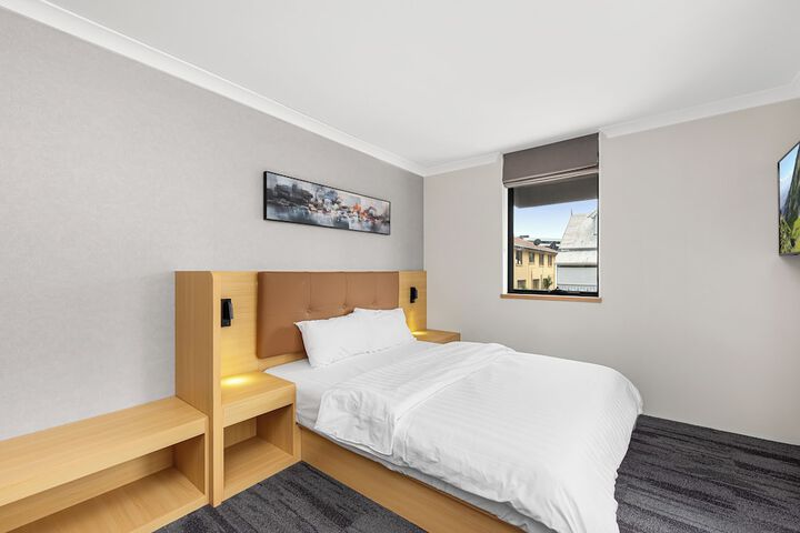 Room 14 of 47