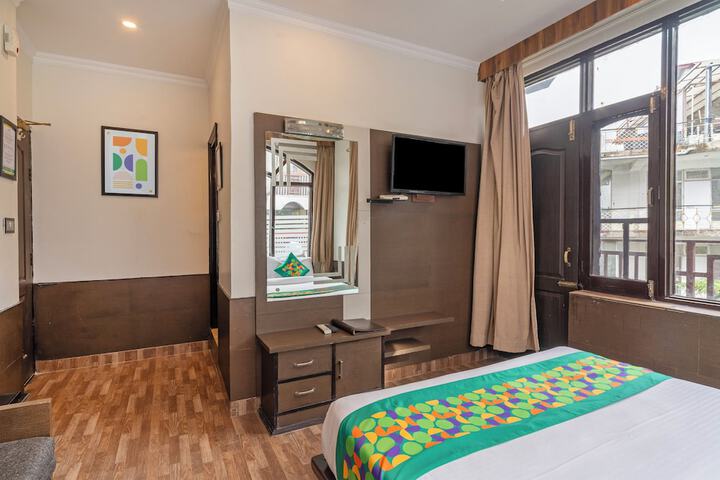 Room 19 of 42