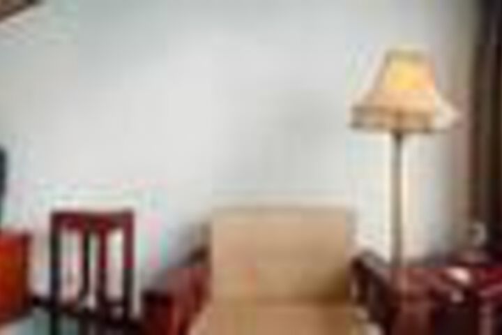 Room 19 of 49