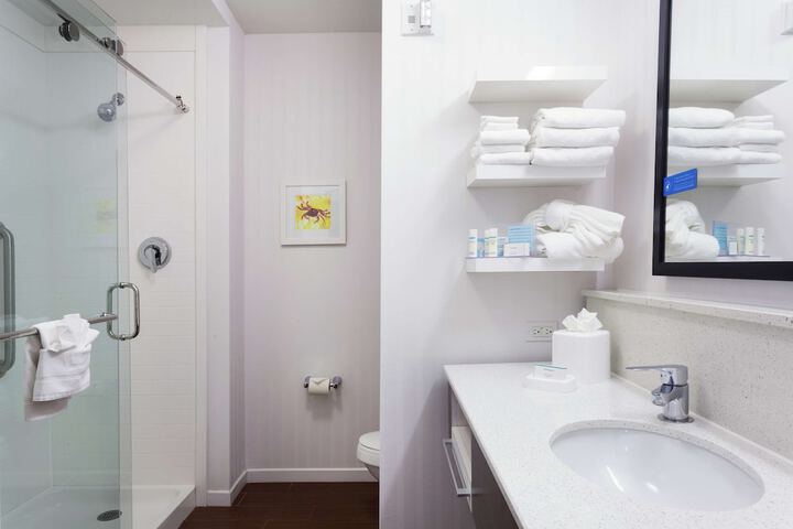 Bathroom shower