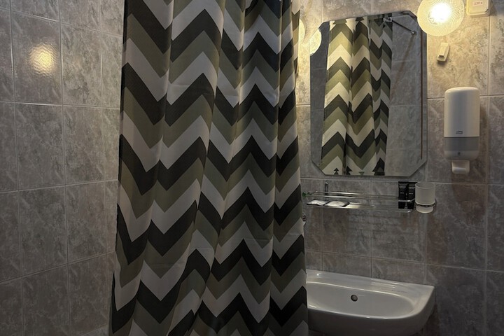Clean Restrooms
