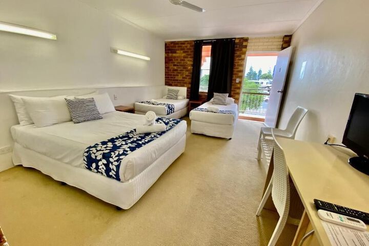 Room 20 of 47
