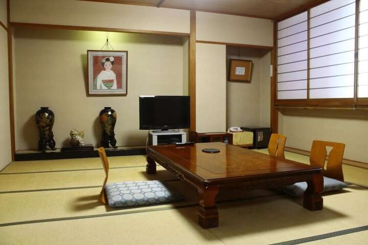Room 14 of 53