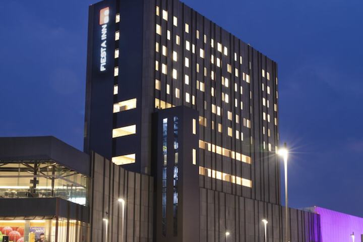 Hotel 66 of 69