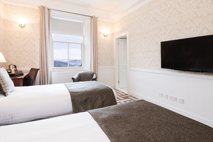 Room 15 of 232