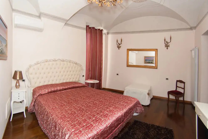 guest_rooms
