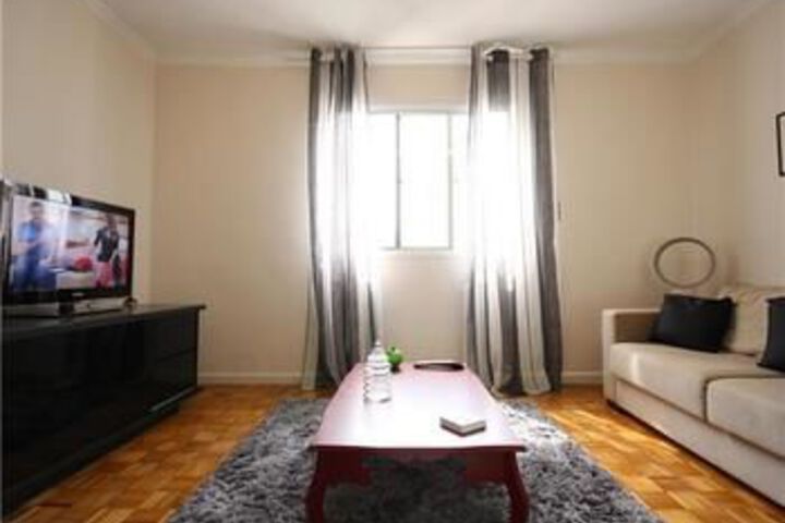 Room 52 of 62