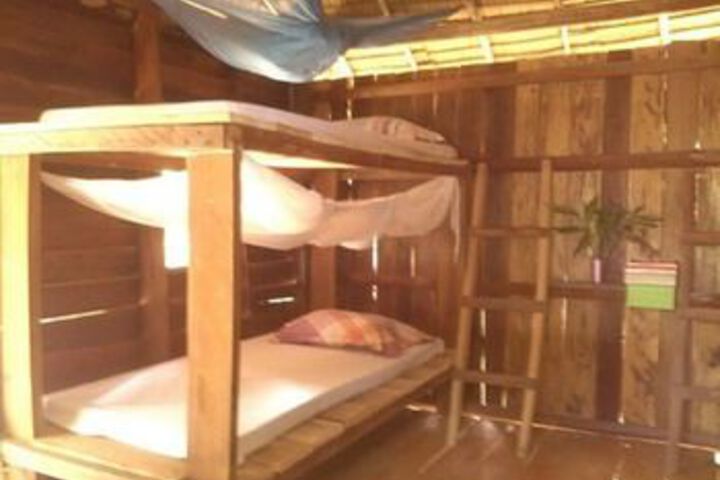 Room 12 of 27
