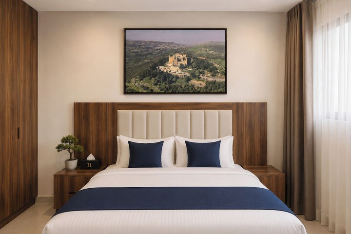 Ten Hills Hotel