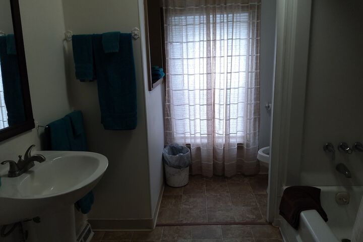 Room 43 of 58