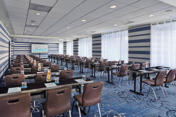 Meeting facility
