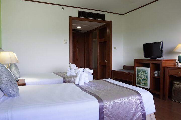 Room 7 of 44