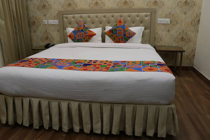 Room 7 of 36