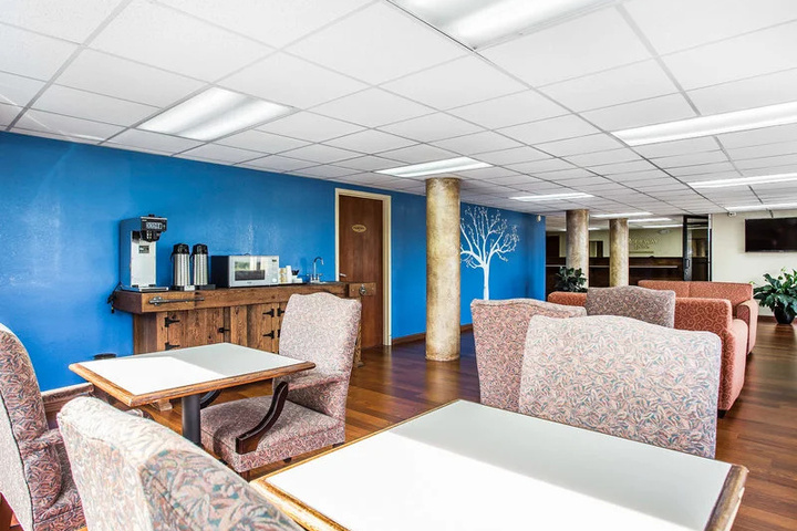 Image of Claremont Inn & Suites