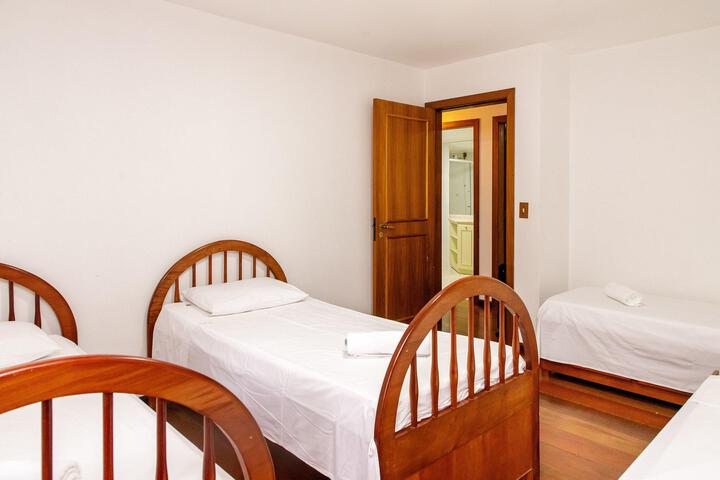 Room 3 of 24