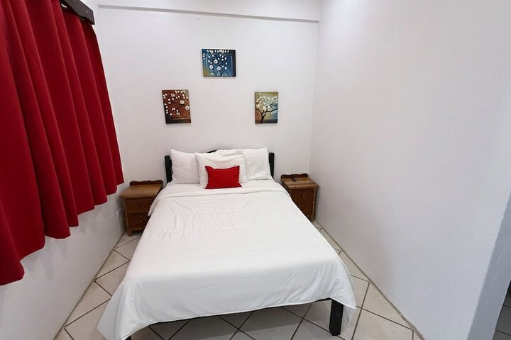 Room 4 of 41