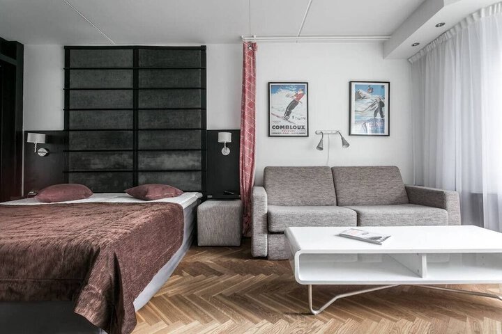Room 96 of 865