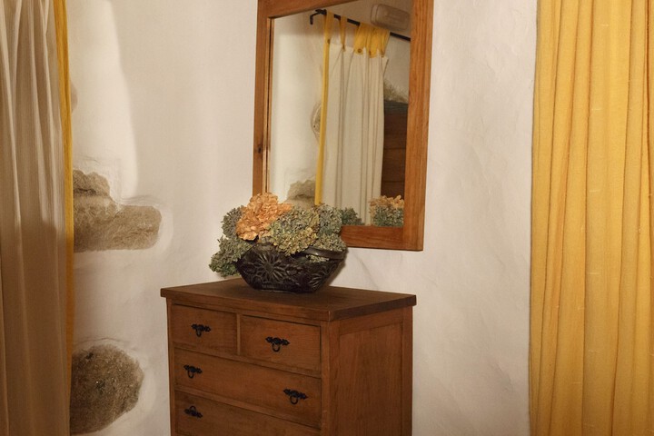 Room 8 of 78