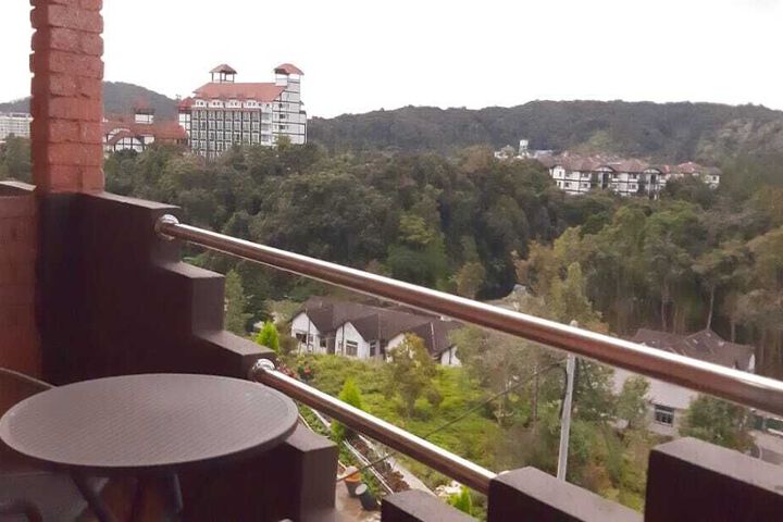 Hotel 12 of 41