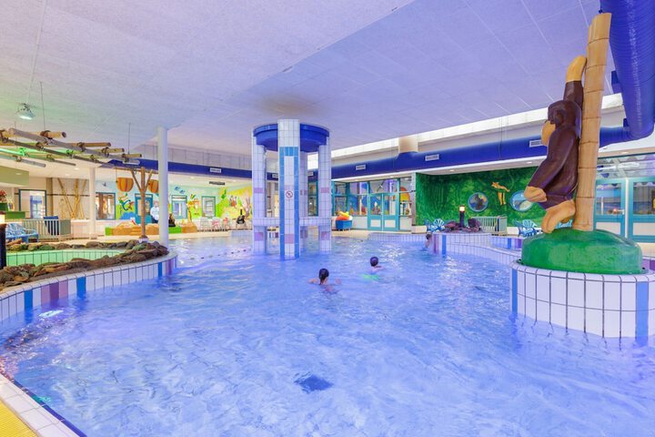 Pool 12 of 43