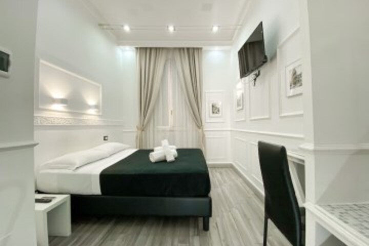 Room 40 of 82