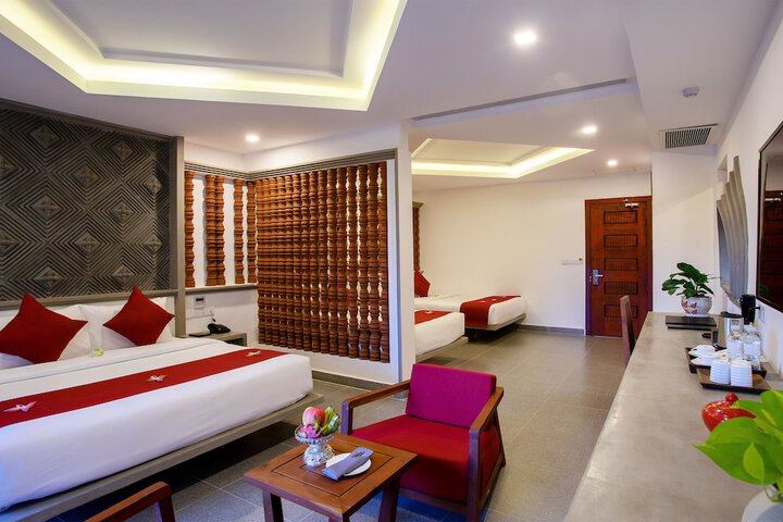 Room 7 of 85