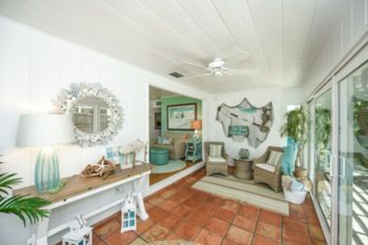 Room 16 of 27