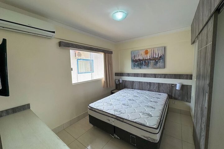 Room 7 of 37