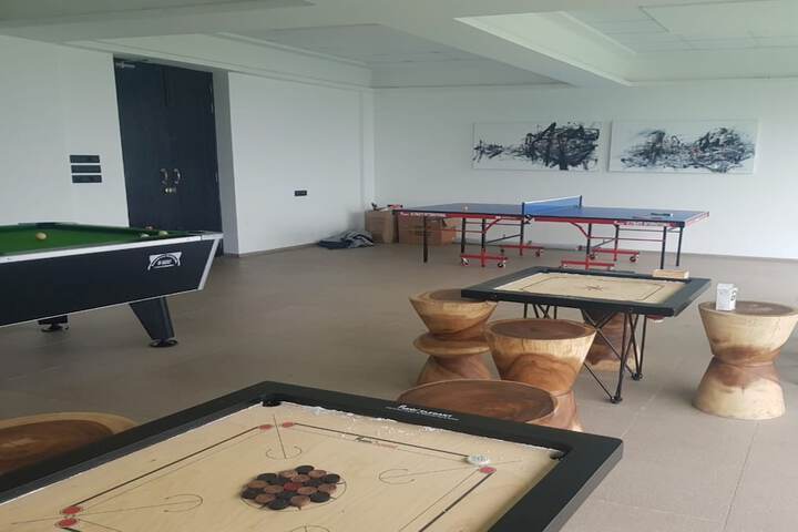 Room 43 of 74