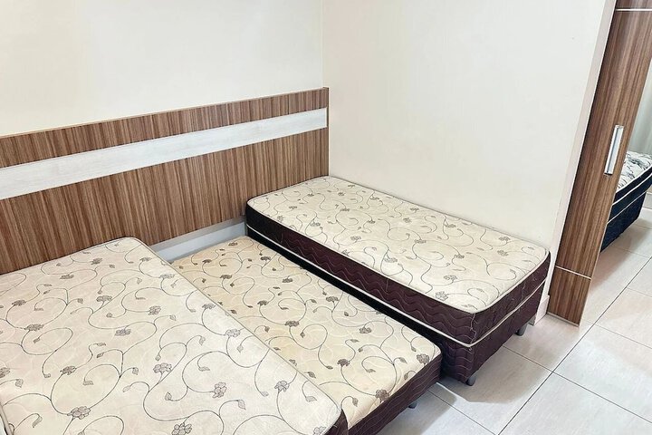 Room 3 of 37
