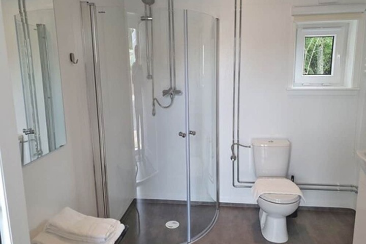 Room 14 of 24