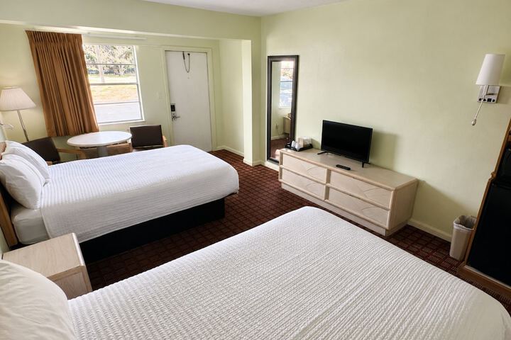 Room 5 of 21