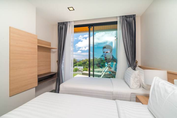 Room 21 of 127