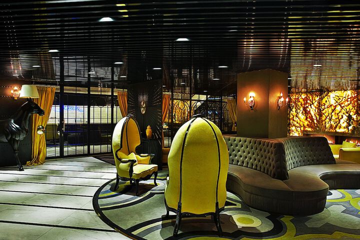 Guest Lobby