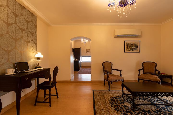 Room 20 of 85