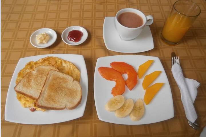 Breakfast/Coffee Service 21 of 46