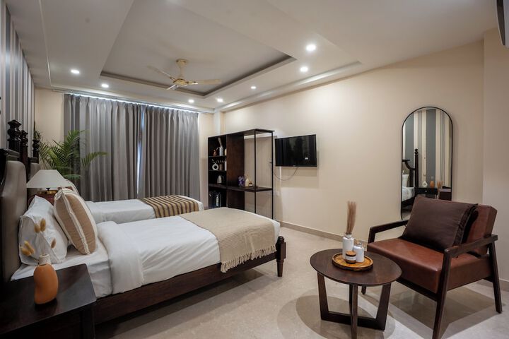 Room 25 of 69