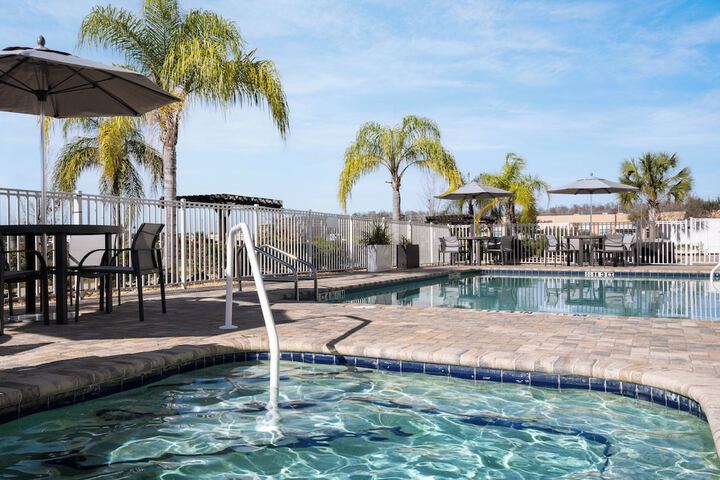 Pool 25 of 71