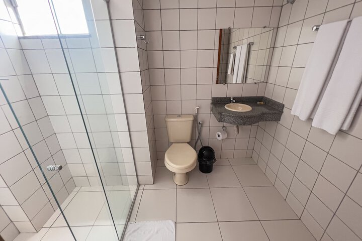 Room 43 of 57