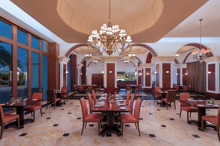 Dining 57 of 71